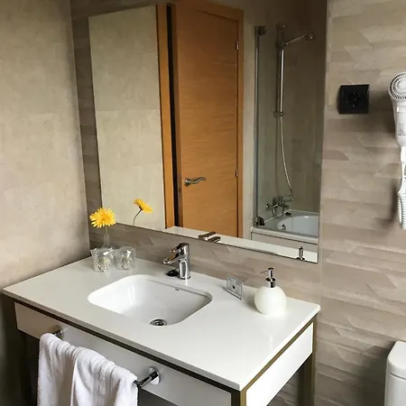 Mercedes Hotel