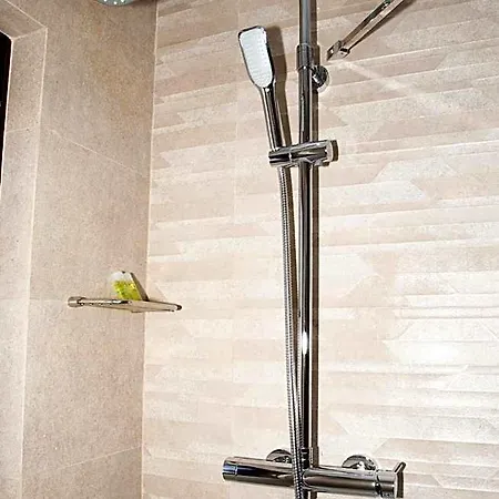 Mercedes Hotel 3*