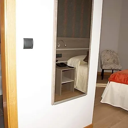 Mercedes Hotel 3*